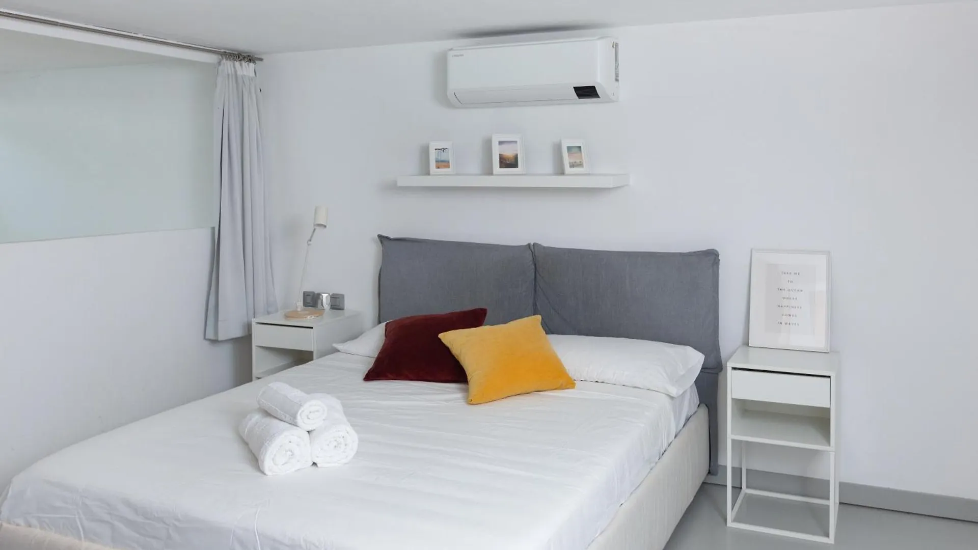 White And Brown Exclusive Loft With Terrace - Free Parking - M2 Station Apartment Milan